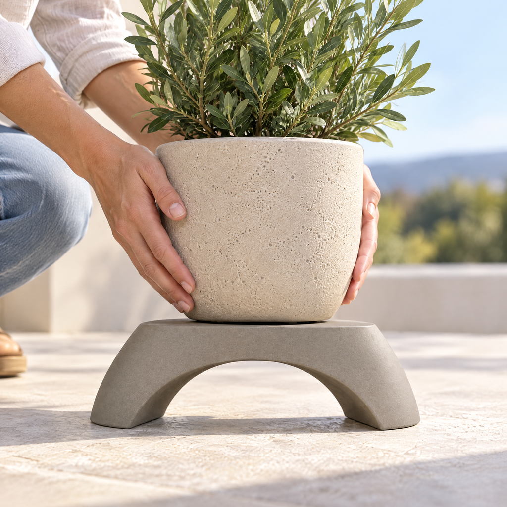 Dravellune™ Minimalist Plant Pot Riser